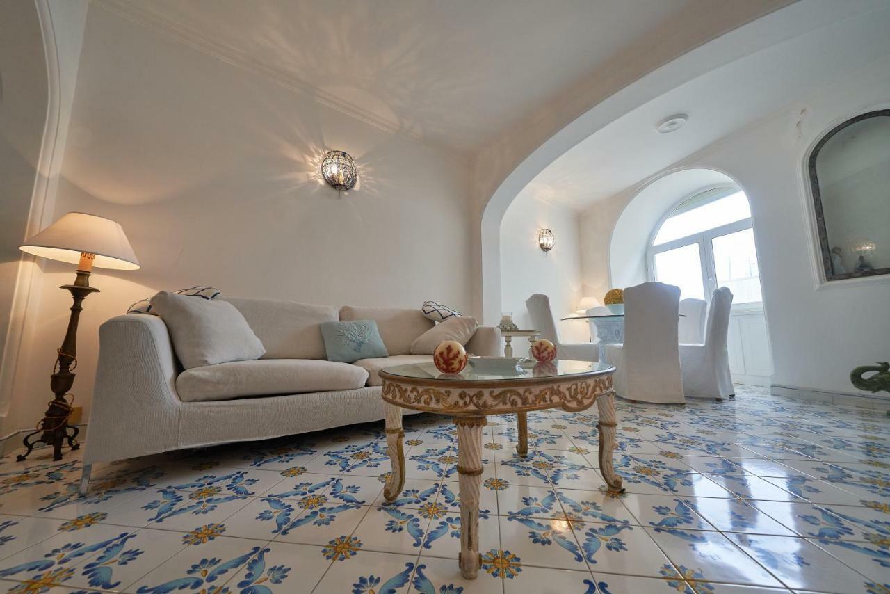 Abate Luxury By Caprirooms *